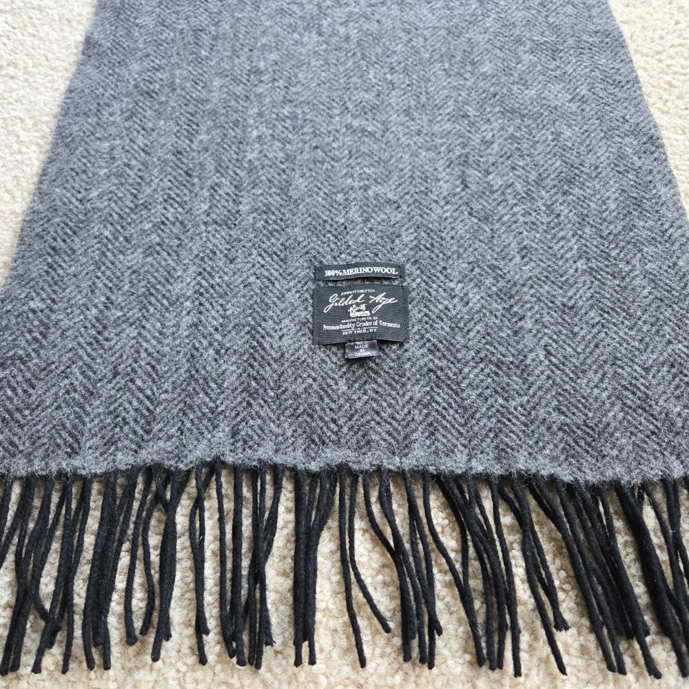 Gilded Age 100% Merino Wool Herringbone Grey Black Fringe Scarf - Picture 5 of 7